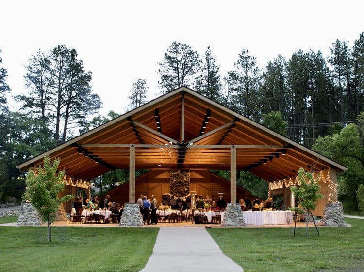 Emma Creek Barn - Kansas Wedding Venue