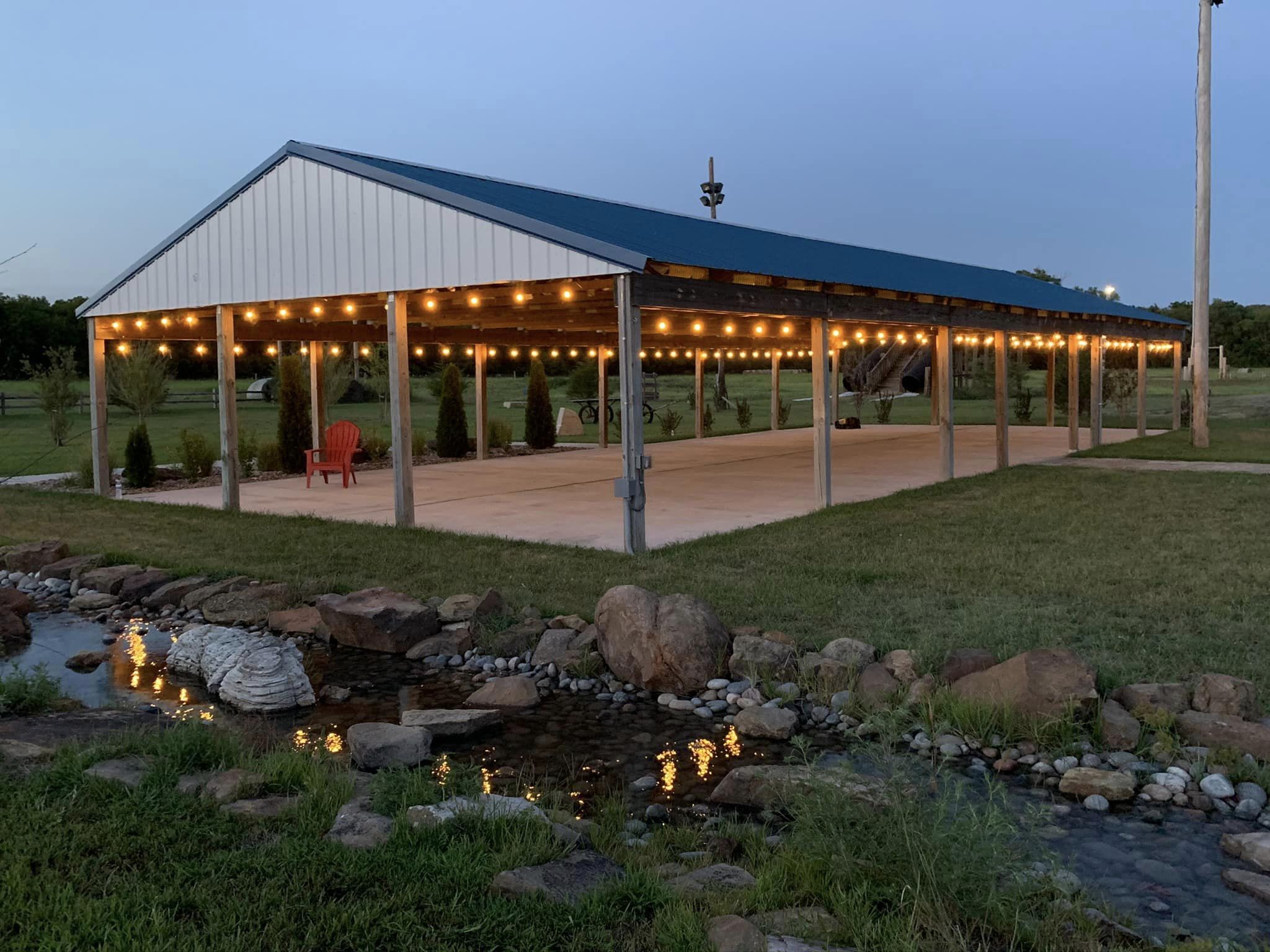 Lakeside Wedding Venue & Event Center Kansas Wedding Venue